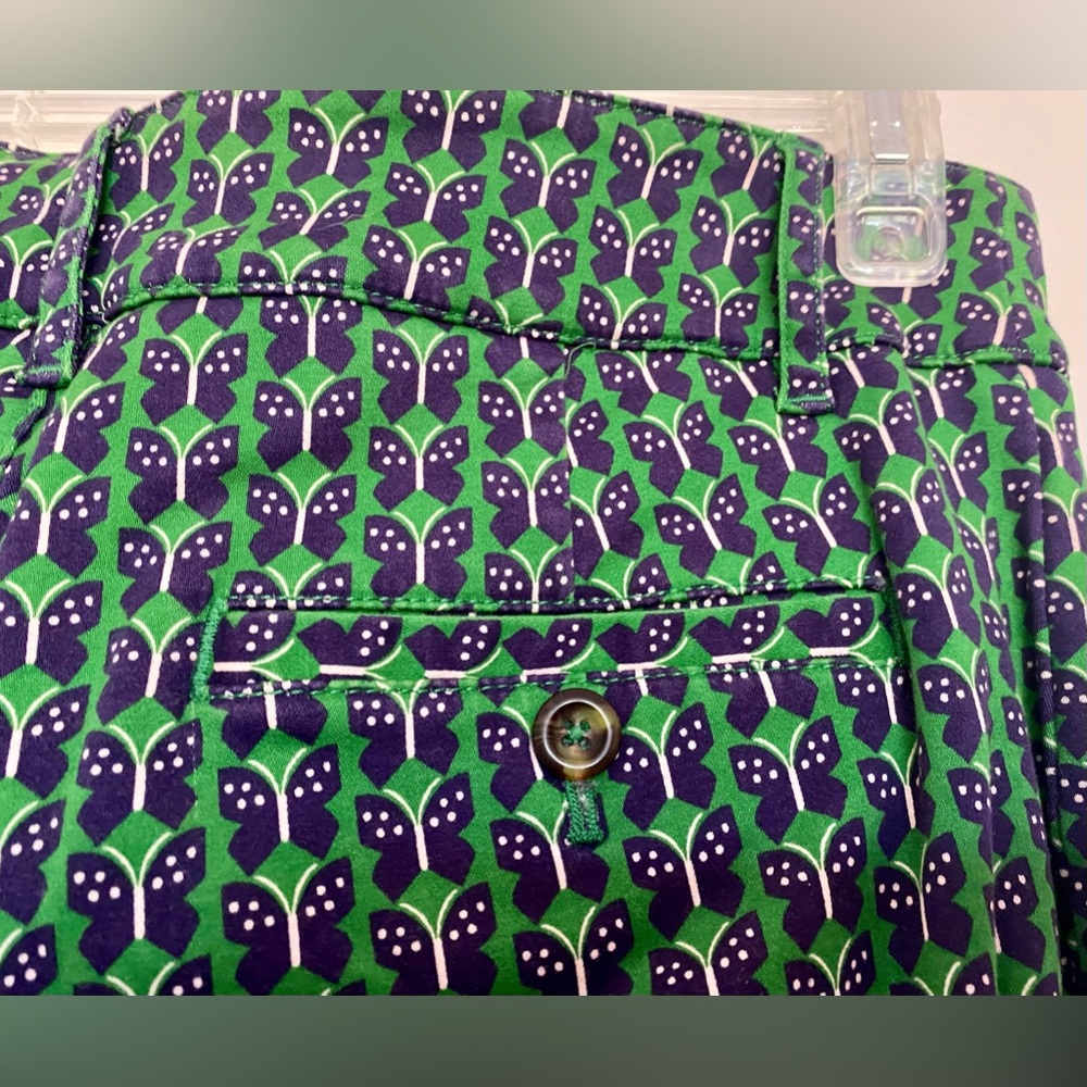 ANTHROPOLOGIE Kelly green pants with navy butterflies.  Fun summer pants!